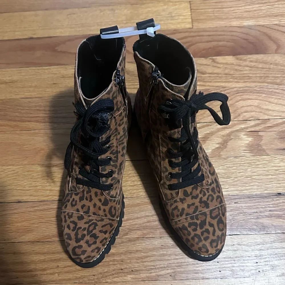 Donald Pliner | Ease Leopard Combat boot - Picture 3 of 6